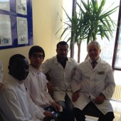 Доктор Абуязидов А.М. со студентами299