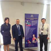 Доктор Абуязидов А.М. с генеральным директорон "Инпрос" Сабуровой Е.А.